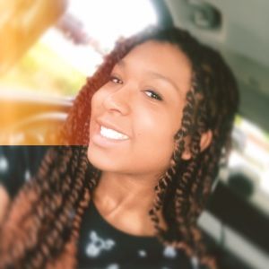 Meet your Posher, Nadia